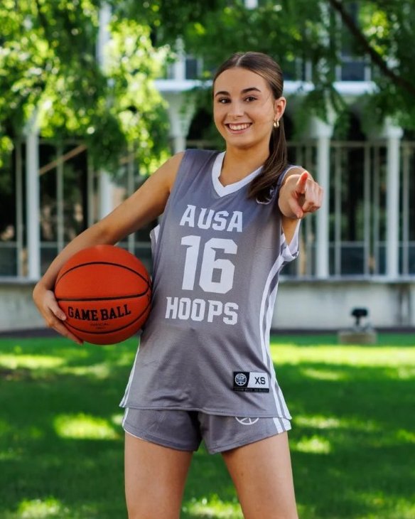 Sienna Katsis